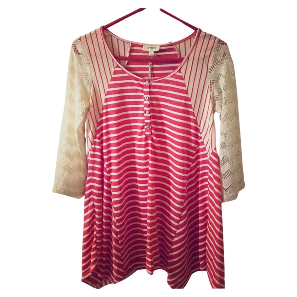 🌺UMGEE Lace Arm Top - Beautiful and comfy!🌺